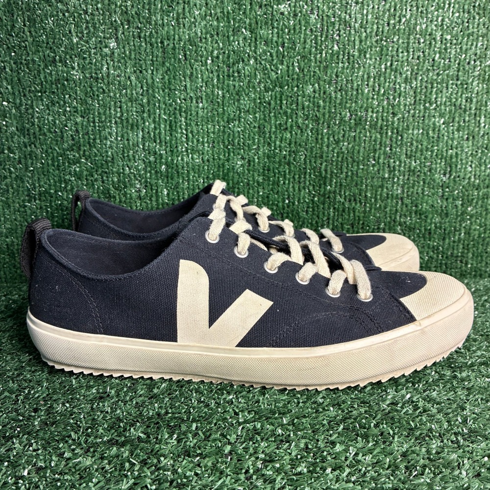 Veja Wata II Canvas Vegan Sustainable Minimalist Sneakers Black Cream Mens Sz 10